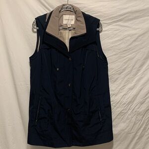 NWOT Coldwater Creek Women's Navy and Beige Waterproof Vest size Large